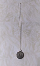 Load image into Gallery viewer, Jewelry- Silver round Lotus Flower locket with ball chain