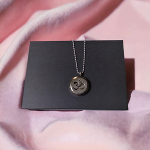 Jewelry -  OM Meditation round silver locket with chain