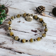 Jewelry - Bracelet with tigers eye bead
